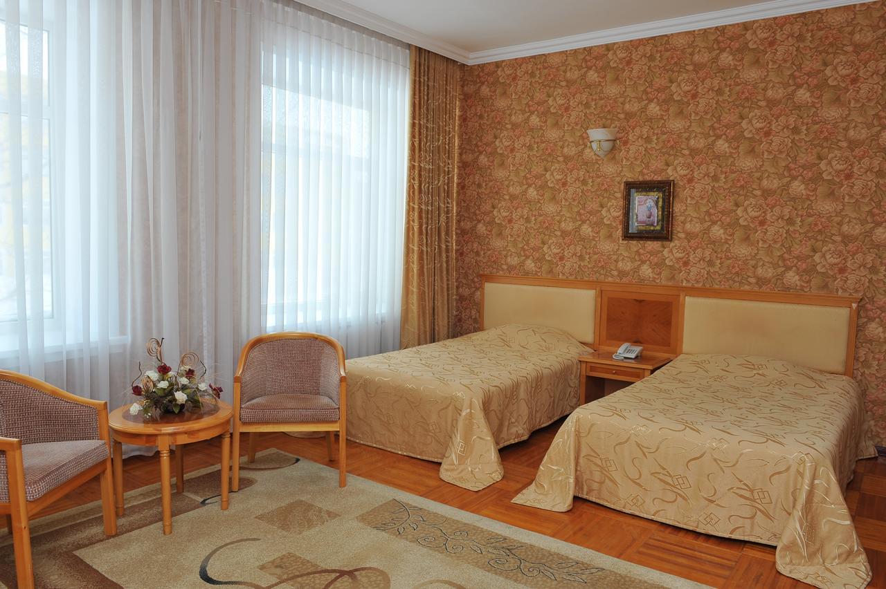 Gostinichny Komplex Germes Karaganda Exterior photo